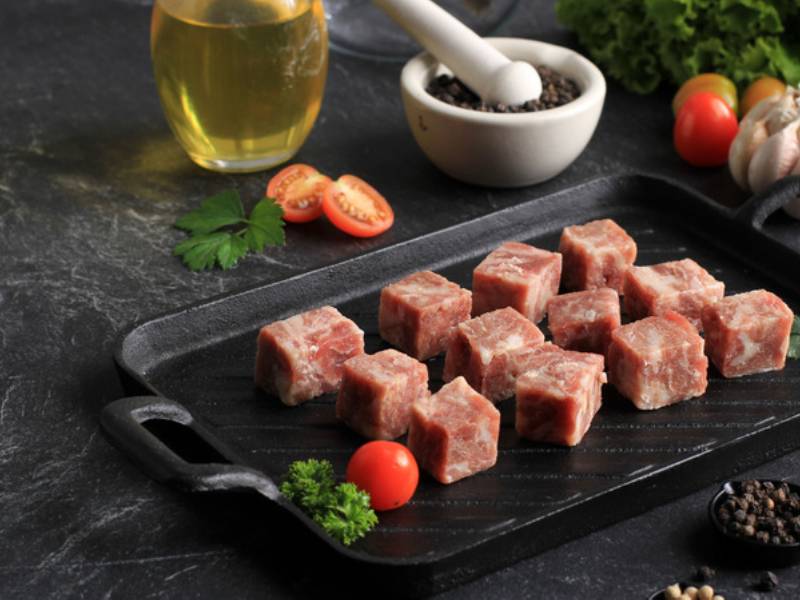 Kobe Beef _ A5 Wagyu Beef Tenderloin Cubes Kobe Beef _ A5 Wagyu Beef Tenderloin Cubes